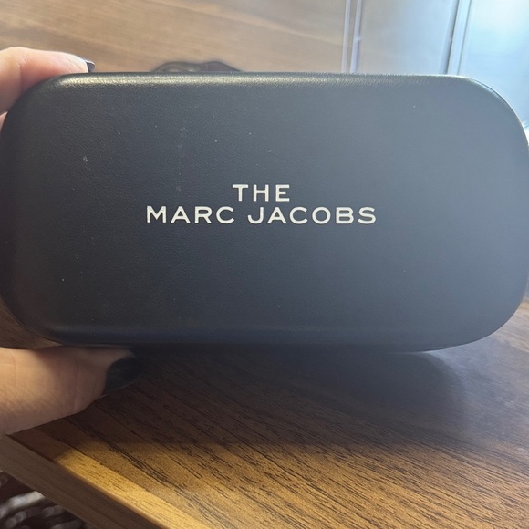 Marc Jacobs Bold Black Sunglasses - Picture 12 of 13